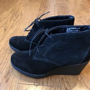 White Mountain -Black Suede Wedge booties 6.5